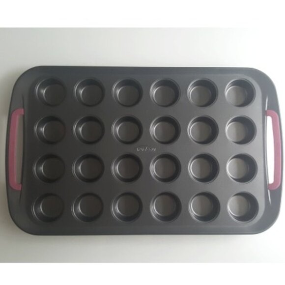 🇨🇦 TRUDEAU Mini Muffin Pan 24-Count - Picture 12 of 14